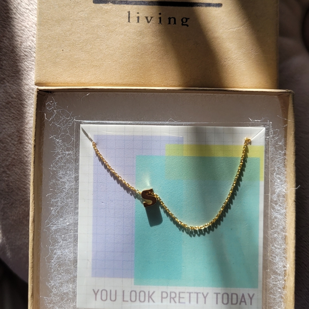S necklace